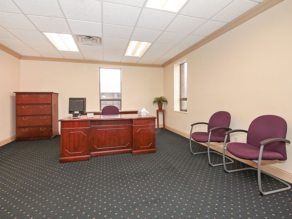 40 Galesi Dr, Wayne, NJ, 07470